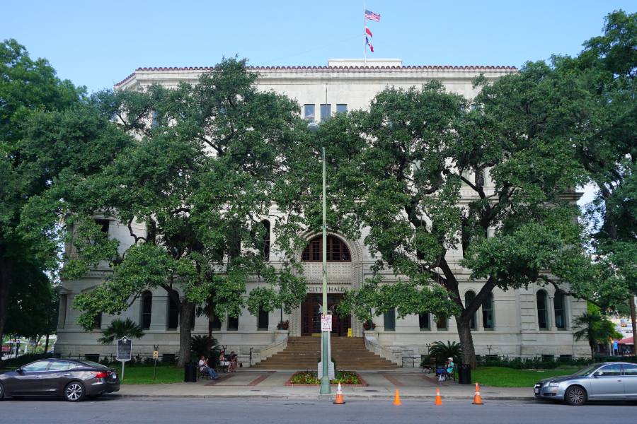 San Antonio city hall